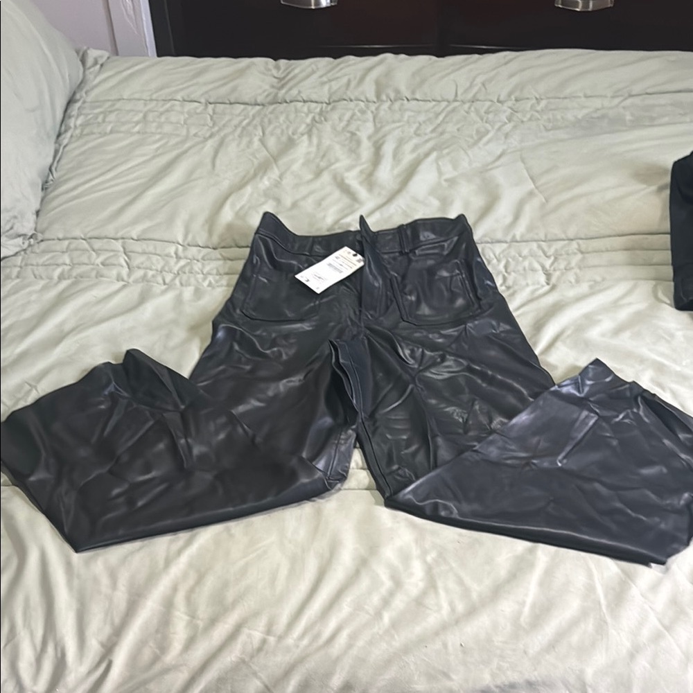 BRAND NEW! ZARA Black Faux Leather Pants